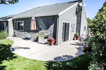 508 Iris Ct, Benicia, CA 94510 photo 15