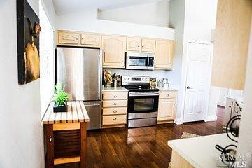 508 Iris Ct, Benicia, CA 94510 photo 8
