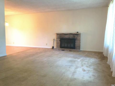 464 Crestview Dr, Vacaville, CA 95688 photo 4