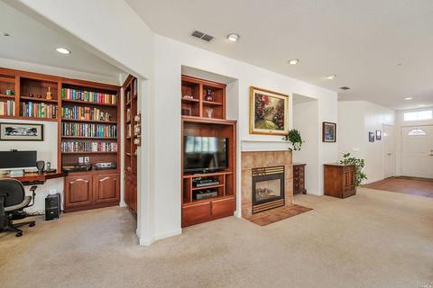 317 Rolling Hill Ct, Cloverdale, CA 95425 photo 9