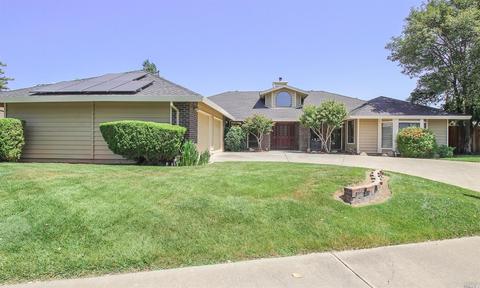 930 Mayfair Dr, Dixon, CA 95620 photo 1