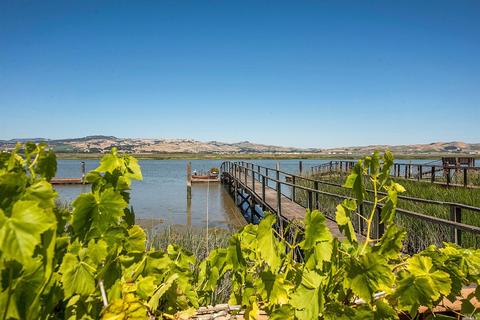 Undisclosed, Napa, CA 94559 photo 2