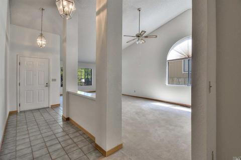 466 Jane Dr, Windsor, CA 95492 photo 6
