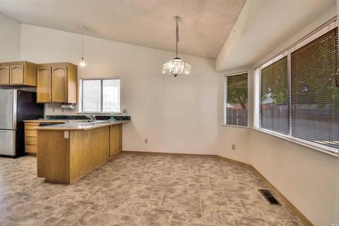 466 Jane Dr, Windsor, CA 95492 photo 15