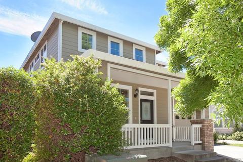 8372 Trione Cir, Windsor, CA 95492 photo 1