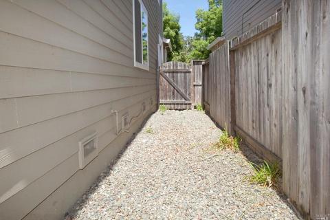 8372 Trione Cir, Windsor, CA 95492 photo 28