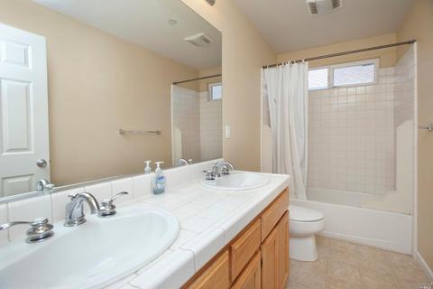 8372 Trione Cir, Windsor, CA 95492 photo 25