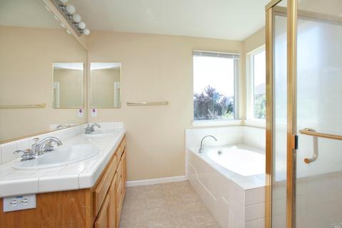 8372 Trione Cir, Windsor, CA 95492 photo 19