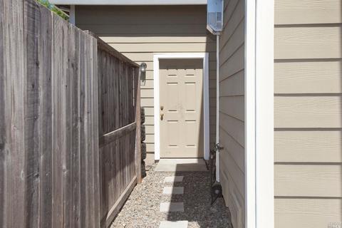8372 Trione Cir, Windsor, CA 95492 photo 27