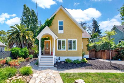 446 Brown St, Napa, CA 94559 photo 3
