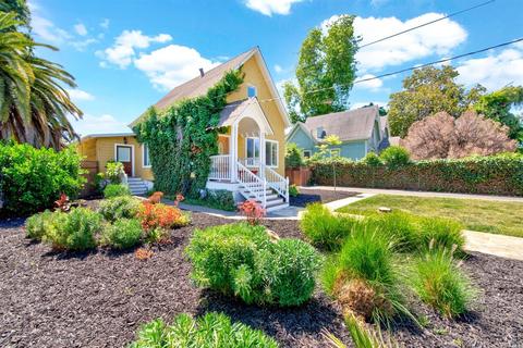 446 Brown St, Napa, CA 94559 photo 4