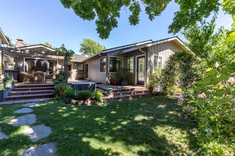 837 4th St E, Sonoma, CA 95476 photo 17