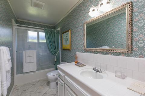 837 4th St E, Sonoma, CA 95476 photo 9