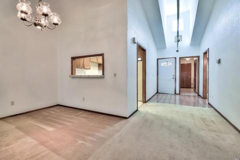 9506 Lakewood Dr, Windsor, CA 95492 photo 14