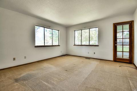 9506 Lakewood Dr, Windsor, CA 95492 photo 21