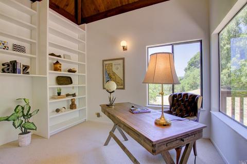 Undisclosed, Tiburon, CA 94920 photo 19