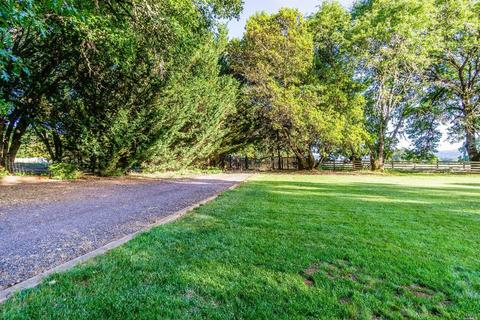 Undisclosed, Willits, CA 95490 photo 37