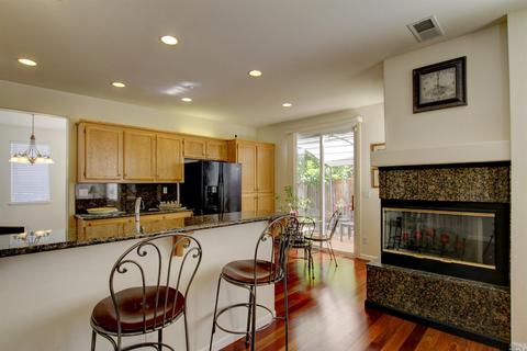721 Trout Ct, Fairfield, CA 94533 photo 12