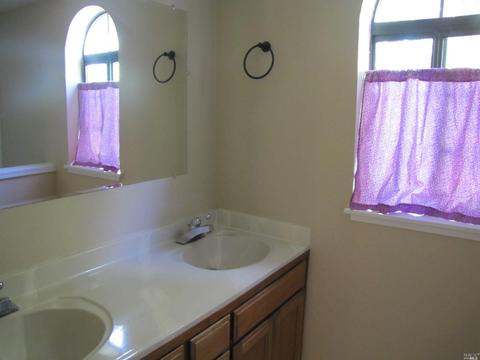 125 Elbridge Ave # E, Cloverdale, CA 95425 photo 7