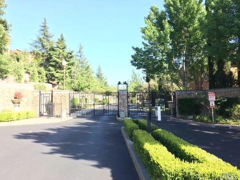 8315 Montiglio Ct, Vallejo, CA 94591 photo 2