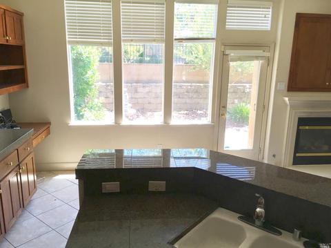 8315 Montiglio Ct, Vallejo, CA 94591 photo 15