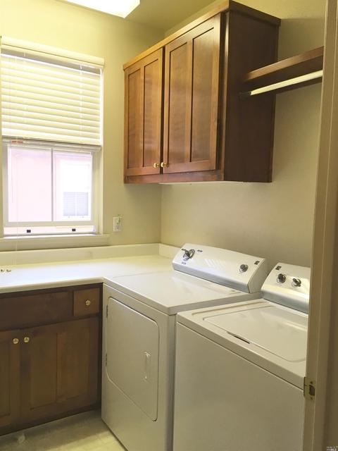 8315 Montiglio Ct, Vallejo, CA 94591 photo 9