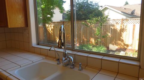 6177 Marsi Ct, Windsor, CA 95492 photo 18