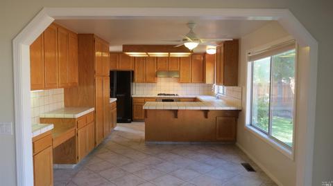 6177 Marsi Ct, Windsor, CA 95492 photo 15