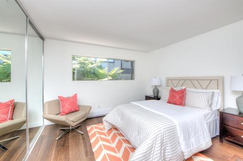 202 South St #14, Sausalito, CA 94965 photo 8