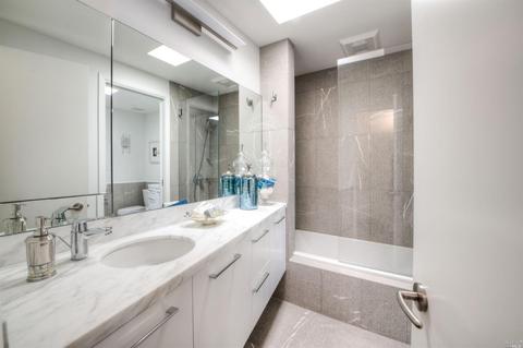 202 South St #14, Sausalito, CA 94965 photo 12