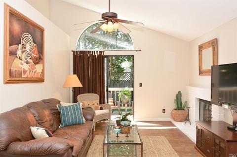417 Jay Ct, Sonoma, CA 95476 photo 10