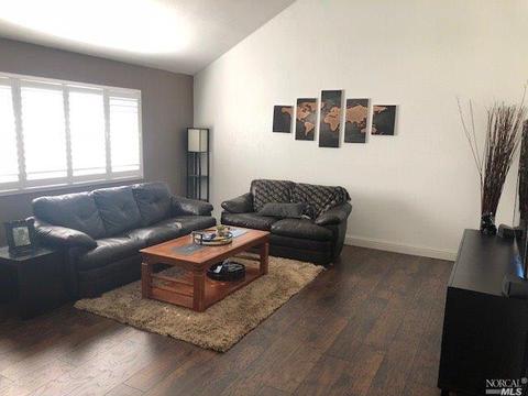 2368 Twain Ct, Fairfield, CA 94533 photo 6