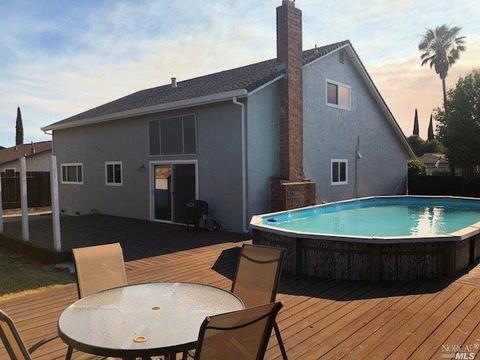 2368 Twain Ct, Fairfield, CA 94533 photo 2