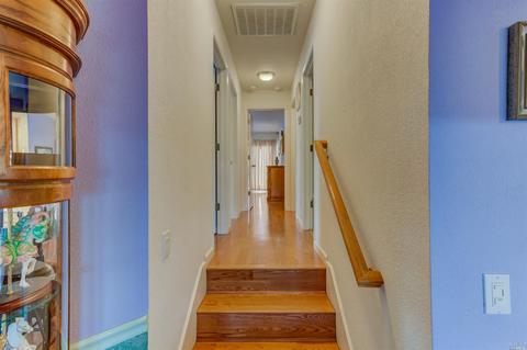 605 E L St, Benicia, CA 94510 photo 11