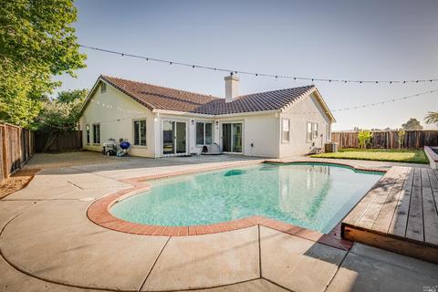 1700 Misfeldt St, Dixon, CA 95620 photo 4