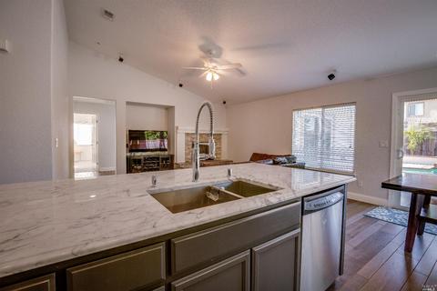 1700 Misfeldt St, Dixon, CA 95620 photo 9