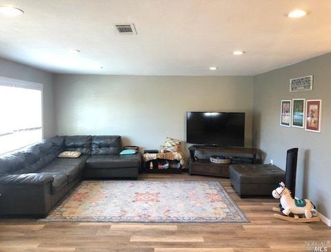 937 Starr View Dr, Windsor, CA 95492 photo 7