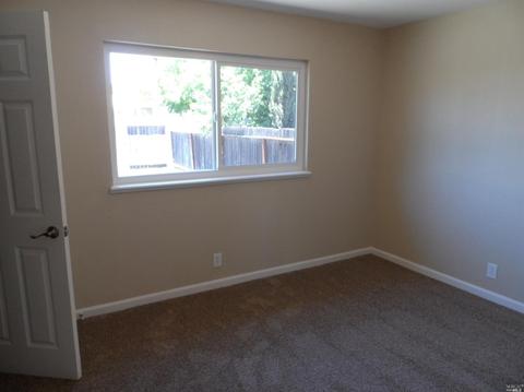 218 E Utah St, Fairfield, CA 94533 photo 5
