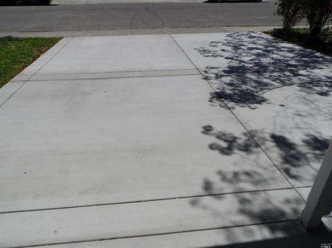 218 E Utah St, Fairfield, CA 94533 photo 2