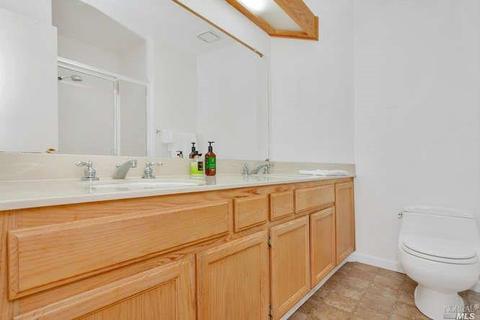 100 Seahorse Dr, Vallejo, CA 94591 photo 16