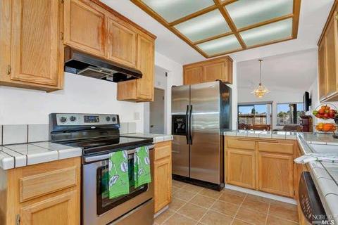 100 Seahorse Dr, Vallejo, CA 94591 photo 12