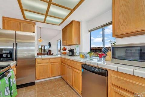 100 Seahorse Dr, Vallejo, CA 94591 photo 11