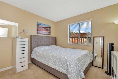 100 Seahorse Dr, Vallejo, CA 94591 photo 15
