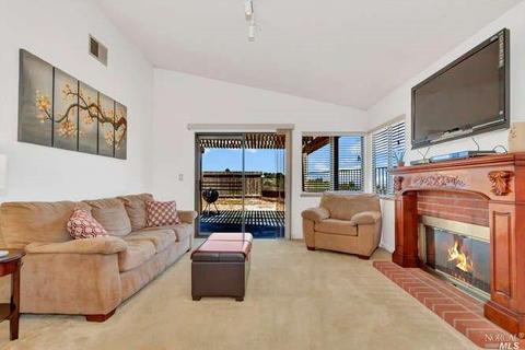 100 Seahorse Dr, Vallejo, CA 94591 photo 3