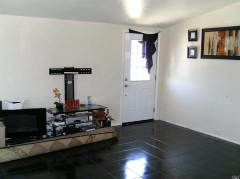 1531 Mini Dr, Vallejo, CA 94589 photo 4