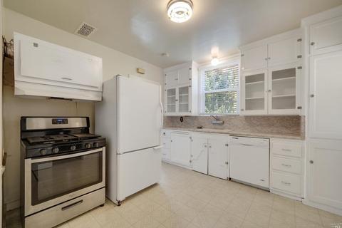 1407 Alabama St, Vallejo, CA 94590 photo 14