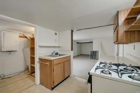 1407 Alabama St, Vallejo, CA 94590 photo 4