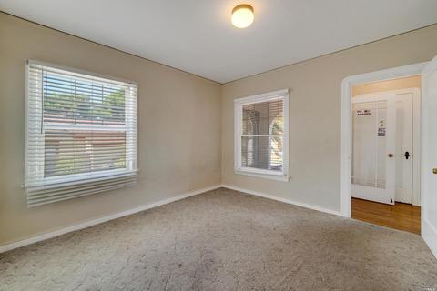 1407 Alabama St, Vallejo, CA 94590 photo 9
