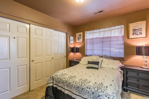 7024 Edinburgh Ct, Windsor, CA 95492 photo 18