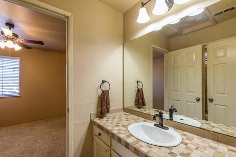 7024 Edinburgh Ct, Windsor, CA 95492 photo 17